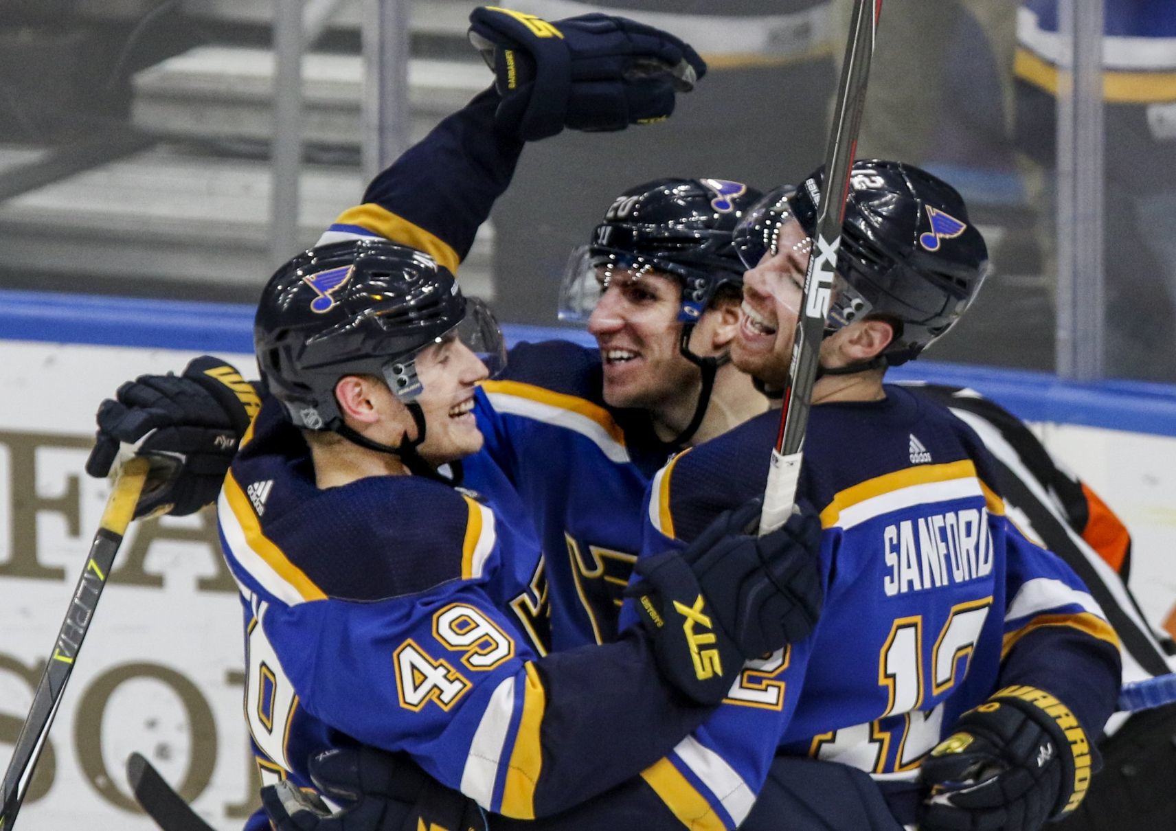 St. Louis Blues battle Las Vegas Golden Knights